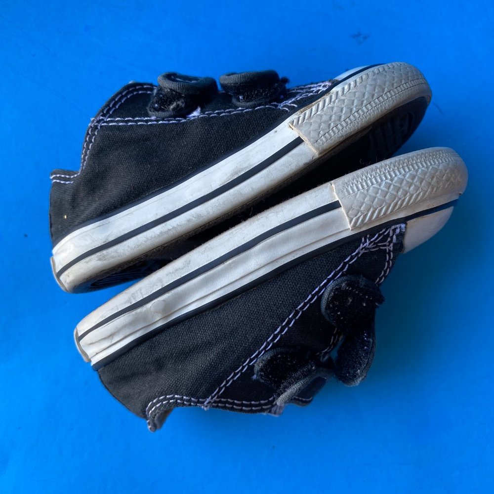 CONVERSE baby velcro